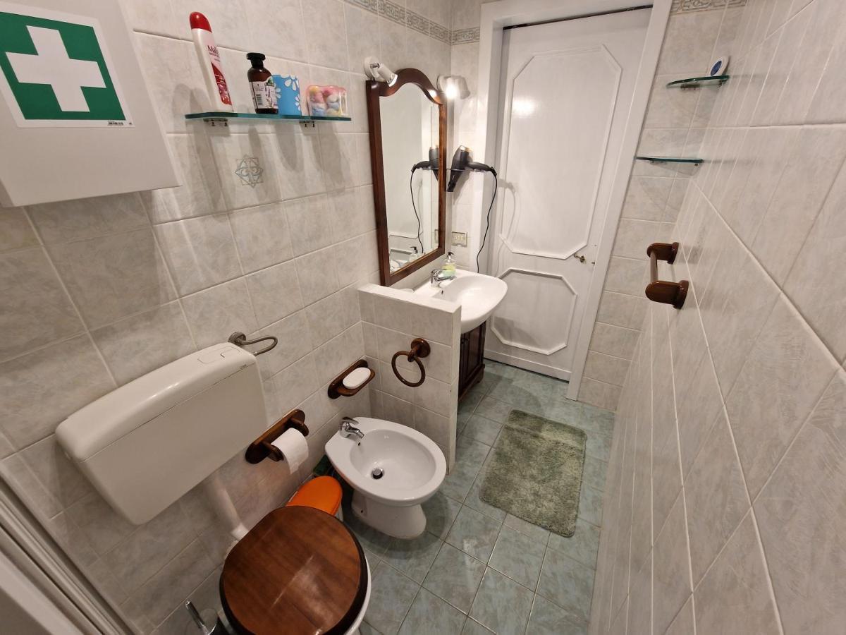 Ashur310 Residence Мондело Екстериор снимка